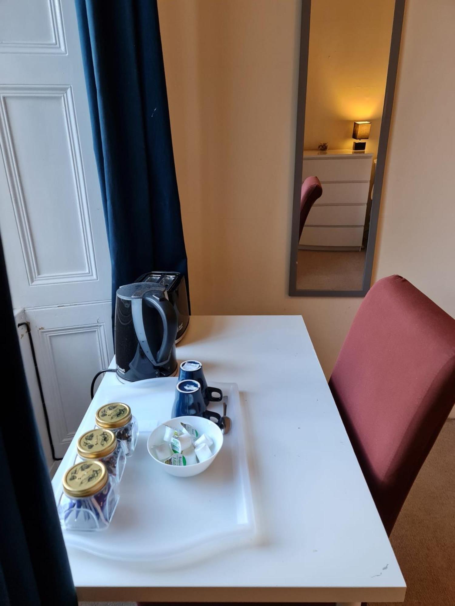 Haymarket Station Rooms Эдинбург Экстерьер фото